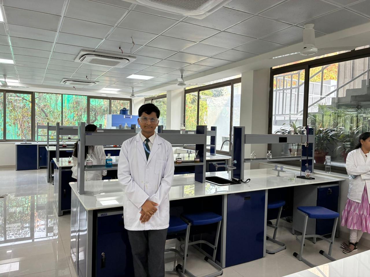 Ridit in the school chemistry lab
